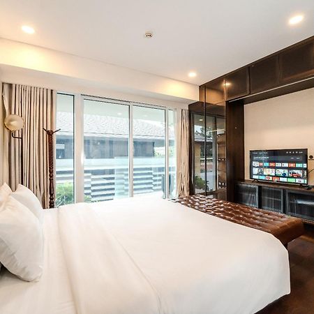 Serenity Saigon Sky Villas - Free One Way Airport Shuttle โฮจิมินห์ซิตี้ ภายนอก รูปภาพ