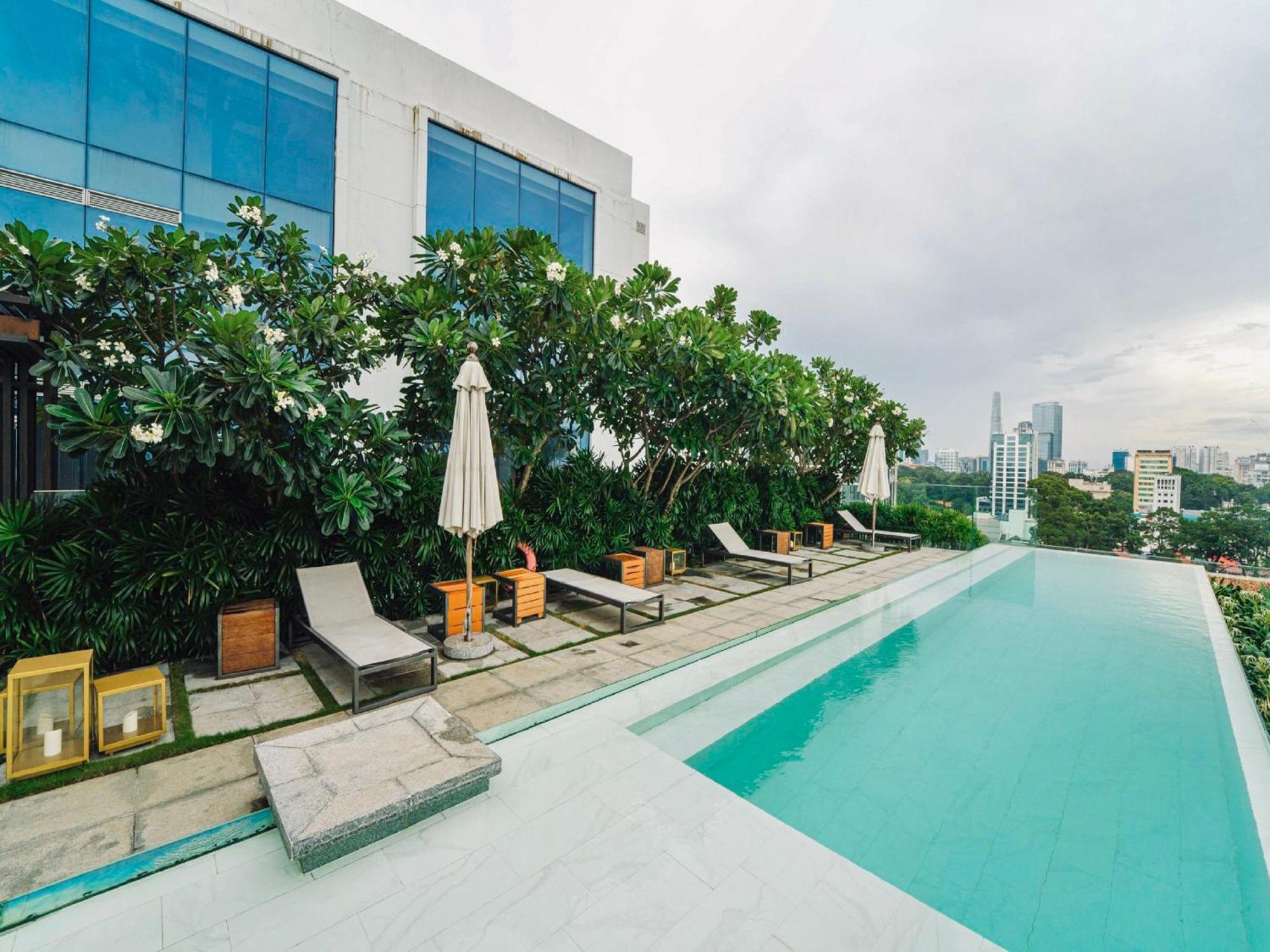 Serenity Saigon Sky Villas - Free One Way Airport Shuttle โฮจิมินห์ซิตี้ ภายนอก รูปภาพ