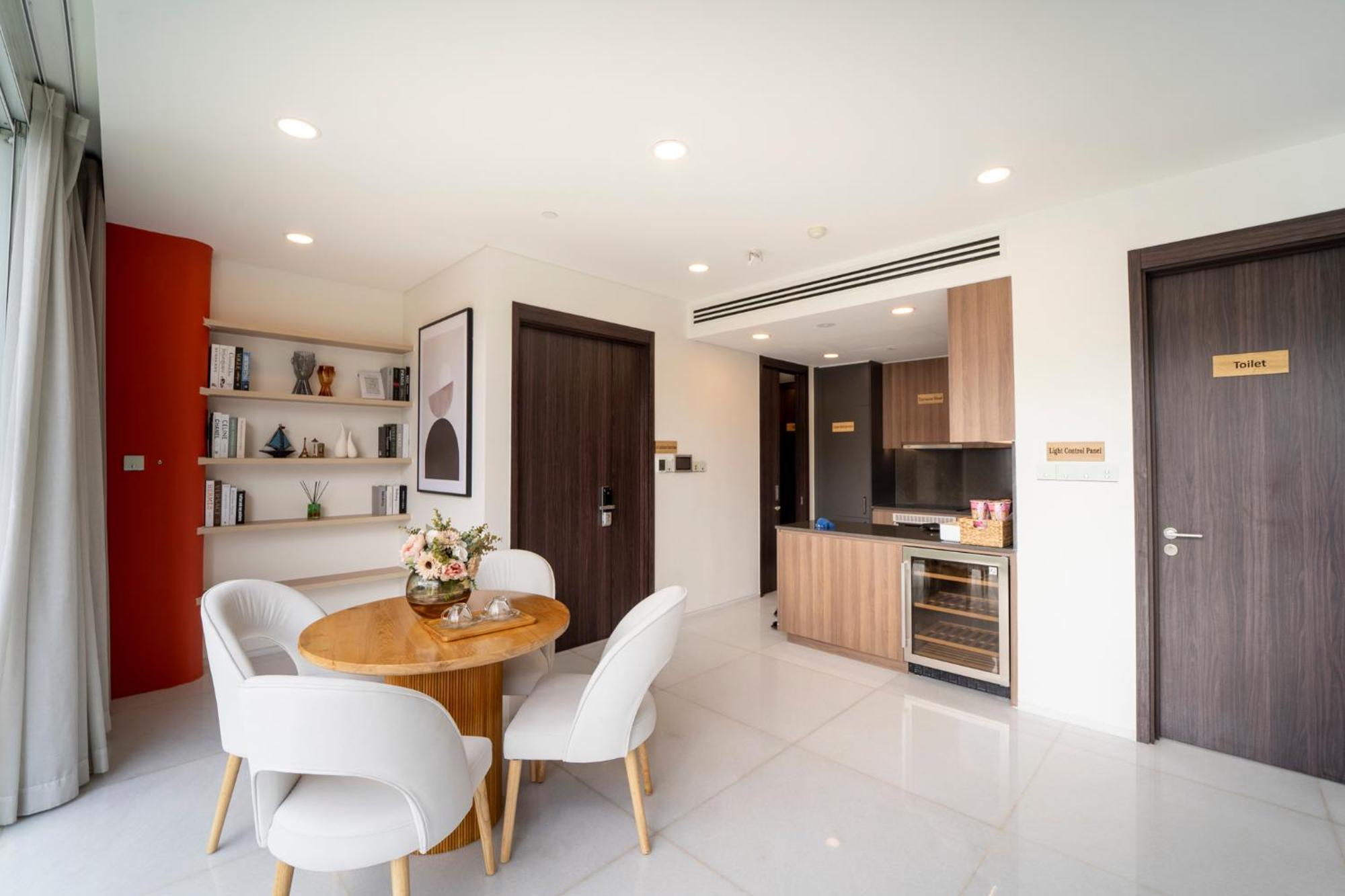 Serenity Saigon Sky Villas - Free One Way Airport Shuttle โฮจิมินห์ซิตี้ ภายนอก รูปภาพ