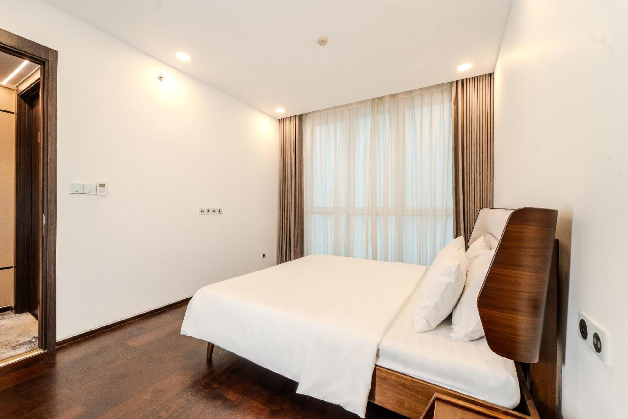 Serenity Saigon Sky Villas - Free One Way Airport Shuttle โฮจิมินห์ซิตี้ ภายนอก รูปภาพ